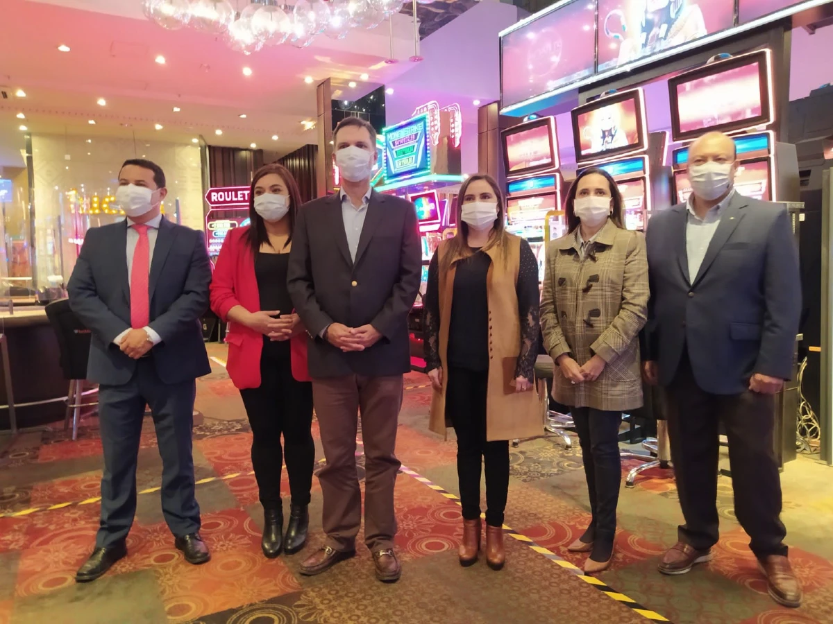 Presidentes de Coljuegos y Fecoljuegos recorrieron casinos en la capital